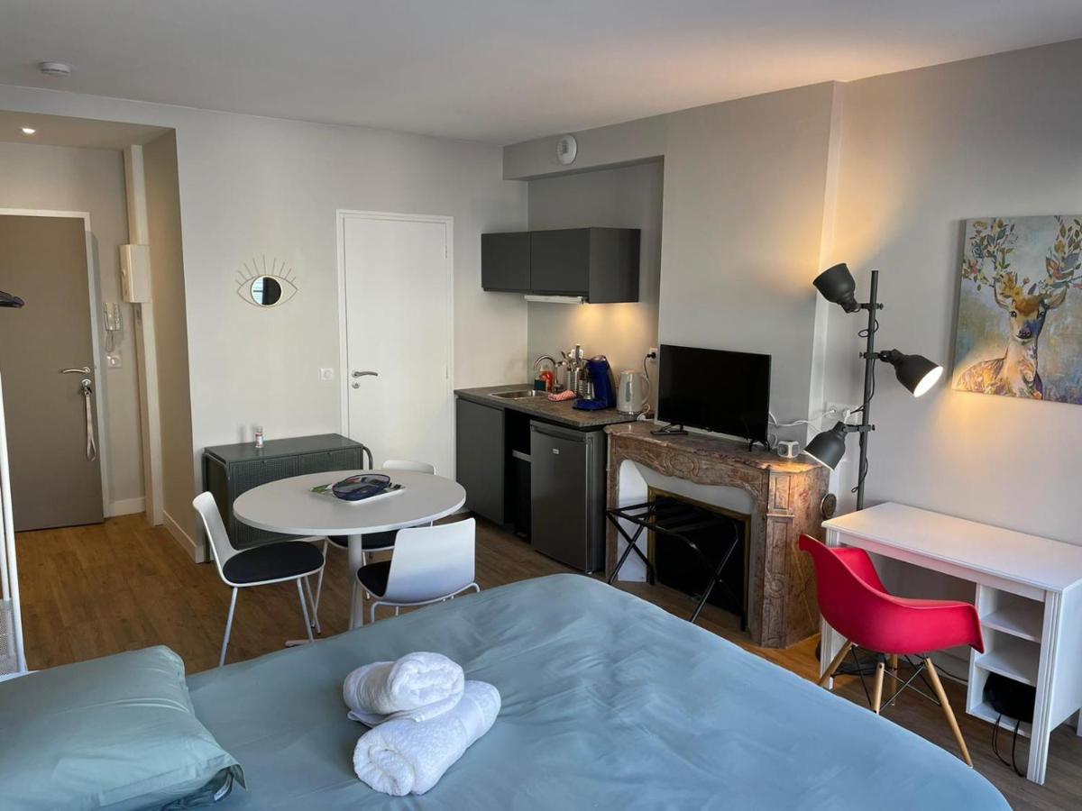 Apartamento Chaleureux Studio * Neuf * Hypercentre * Wifi * Orléans Exterior foto